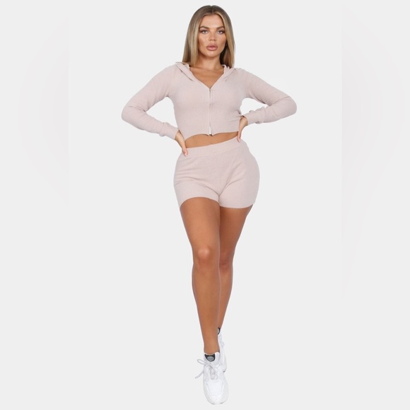 LARISA FUZZY CROP HOODIE SHORTS LOUNGE - Picture 2 of 3